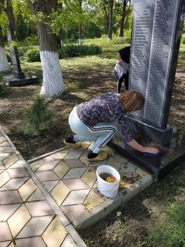 субботник в парковой зоне